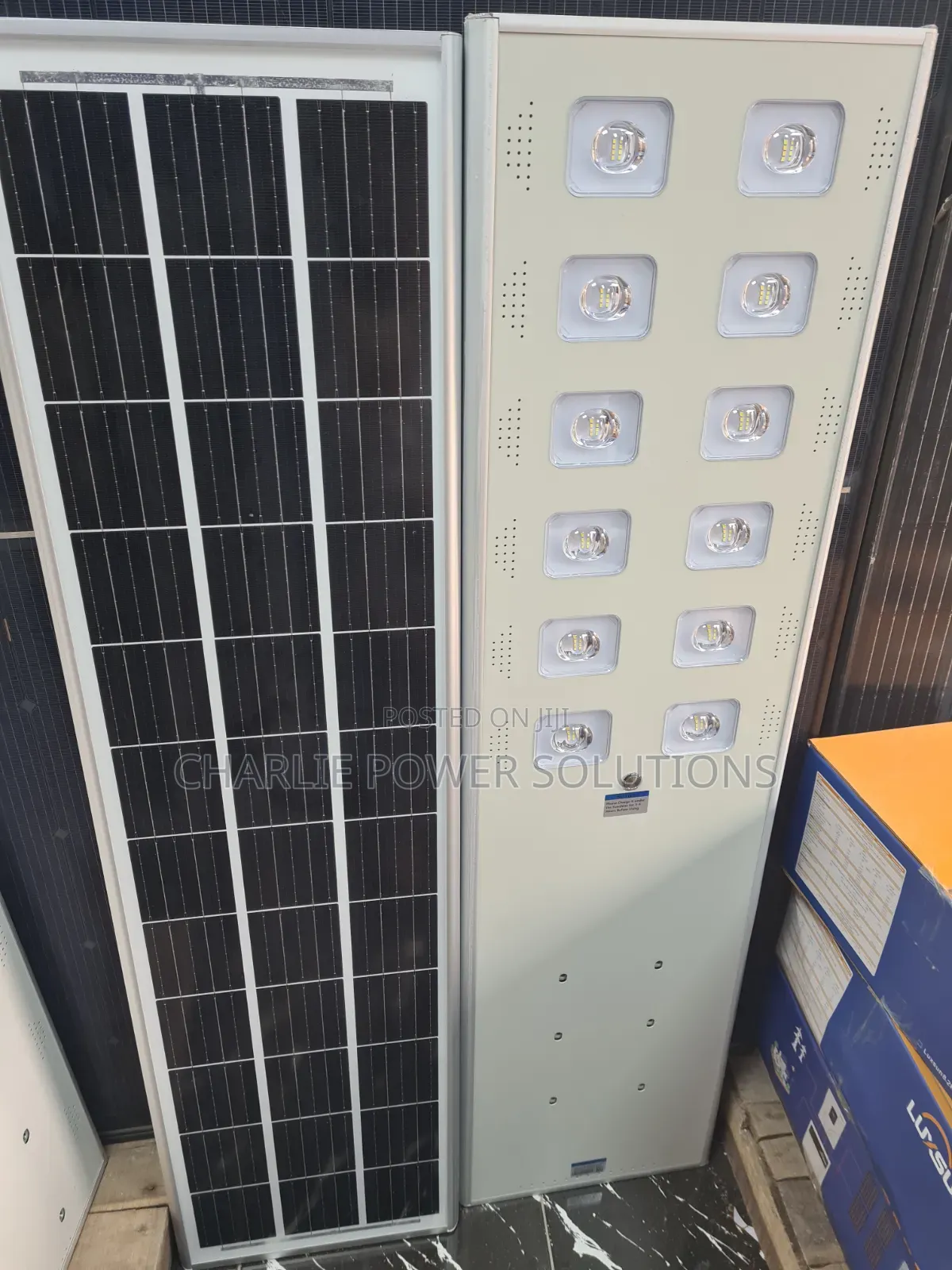Original Wakatek 12eyes All in One Aluminium Body Solar Streetlight