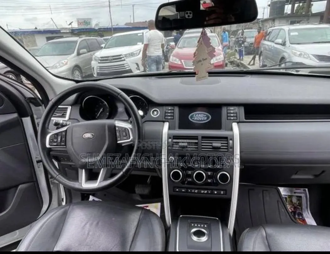Land Rover Discovery 2019 Black