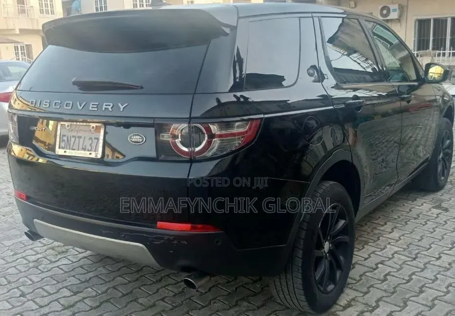 Land Rover Discovery 2019 Black