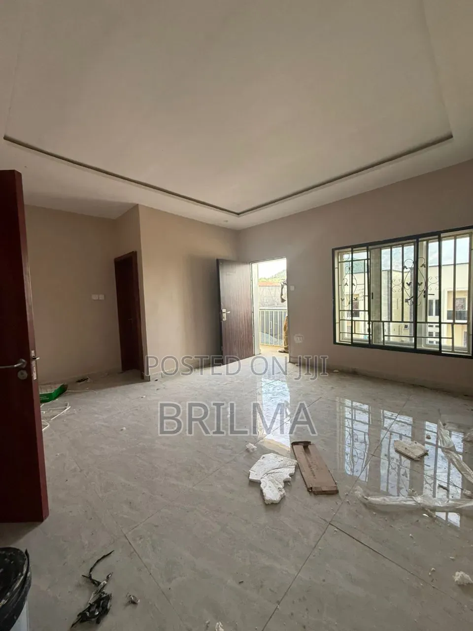 4bdrm Duplex in Karsana for sale