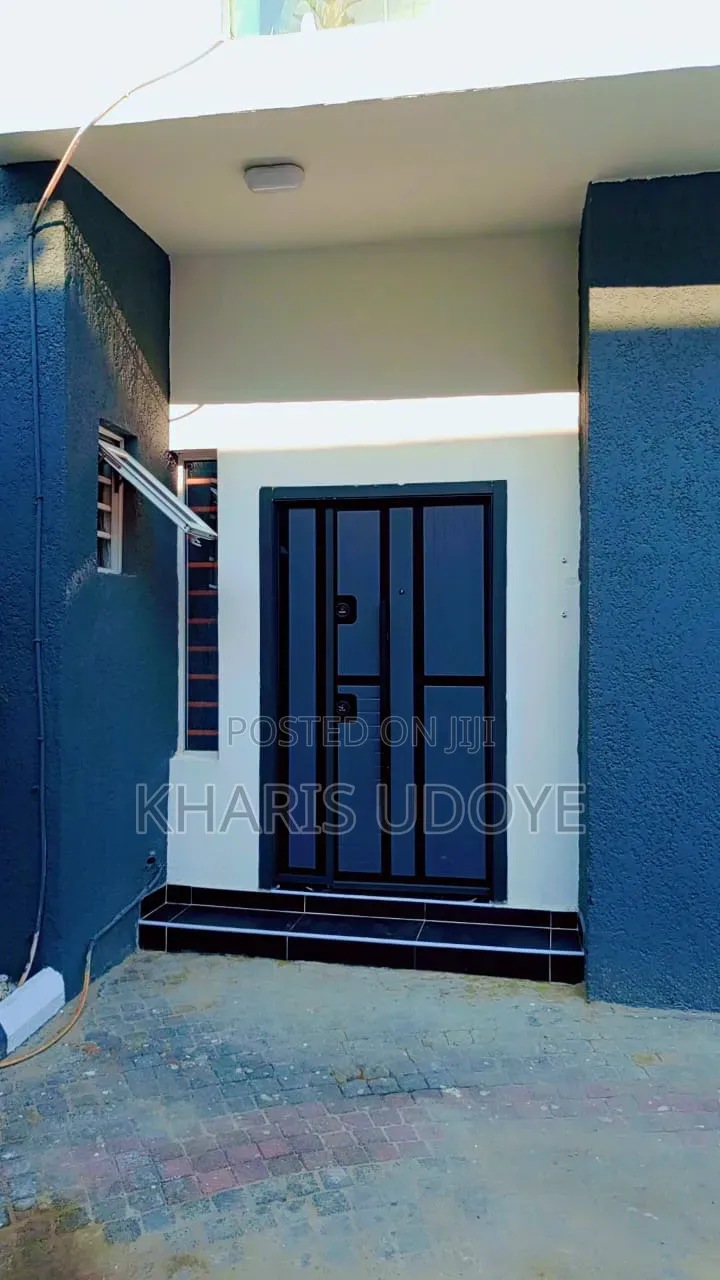 4bdrm Duplex in Lekki for sale