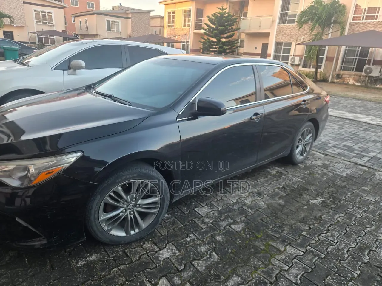 Toyota Camry 2016