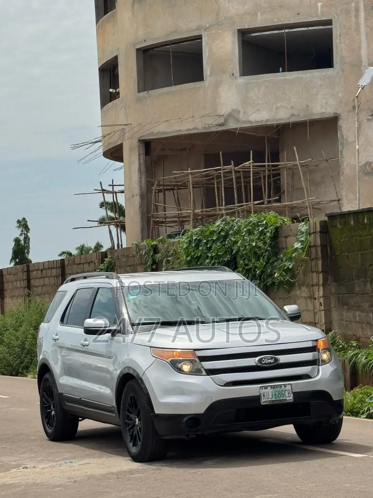 Ford Explorer 2013 Silver