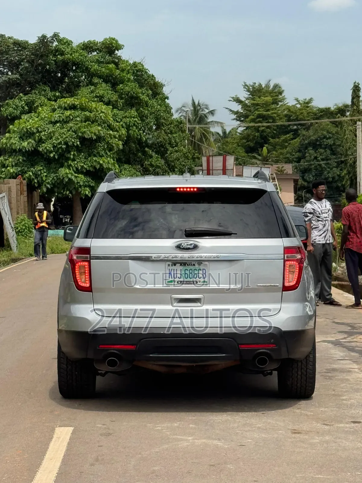 Ford Explorer 2013 Silver