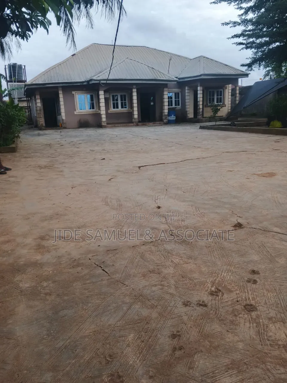 Furnished 4bdrm Bungalow in Ayobo for sale