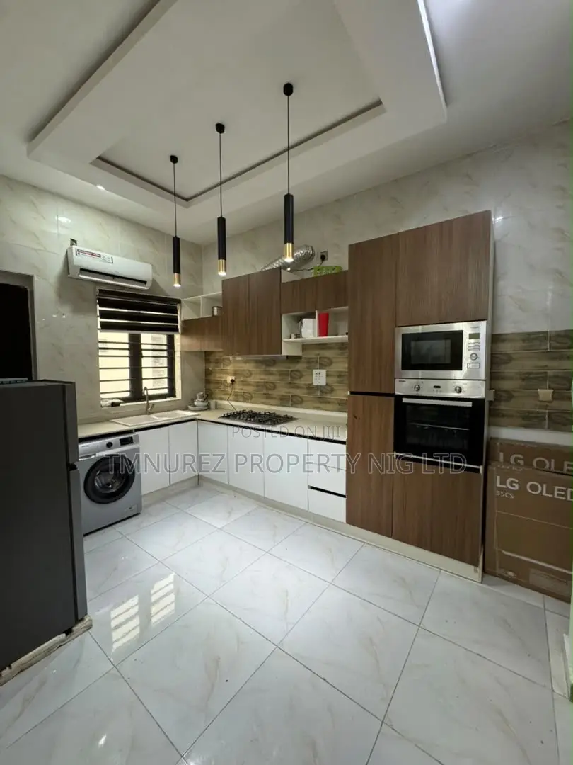 Furnished 2bdrm Apartment in Agungi for rent