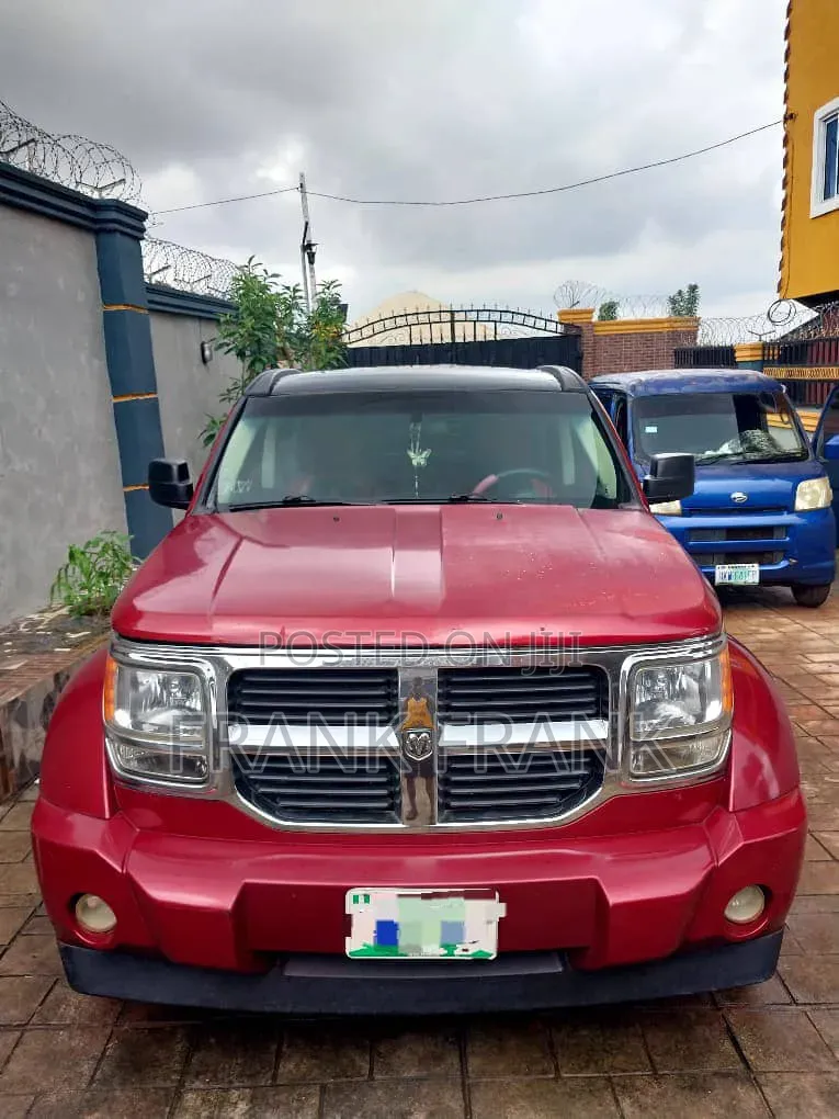Dodge Nitro 2011 Red