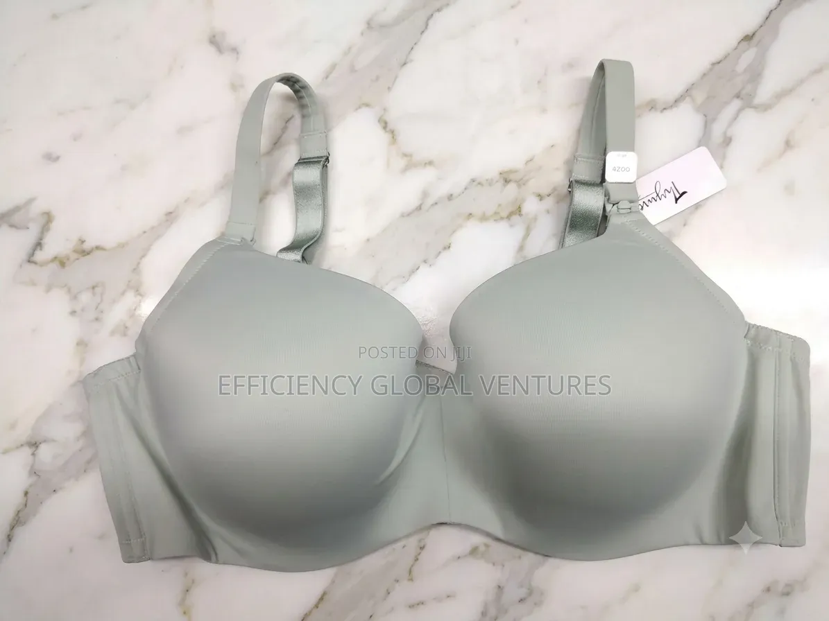 Size 42DD Seamless Wireless Nursing Bra - Extra Support Maternity Bra
