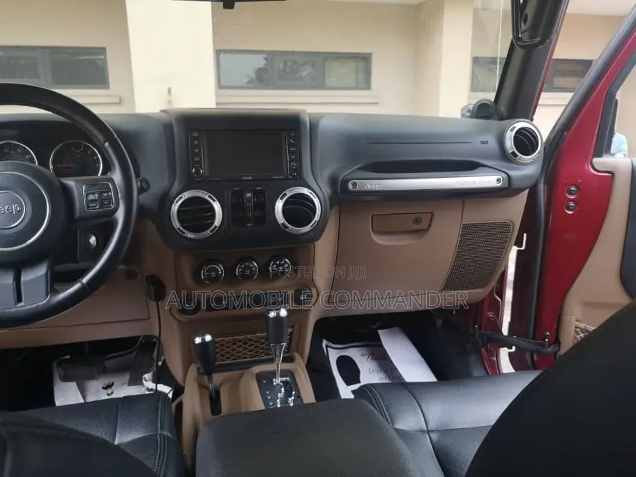 Jeep Wrangler 2017 Red