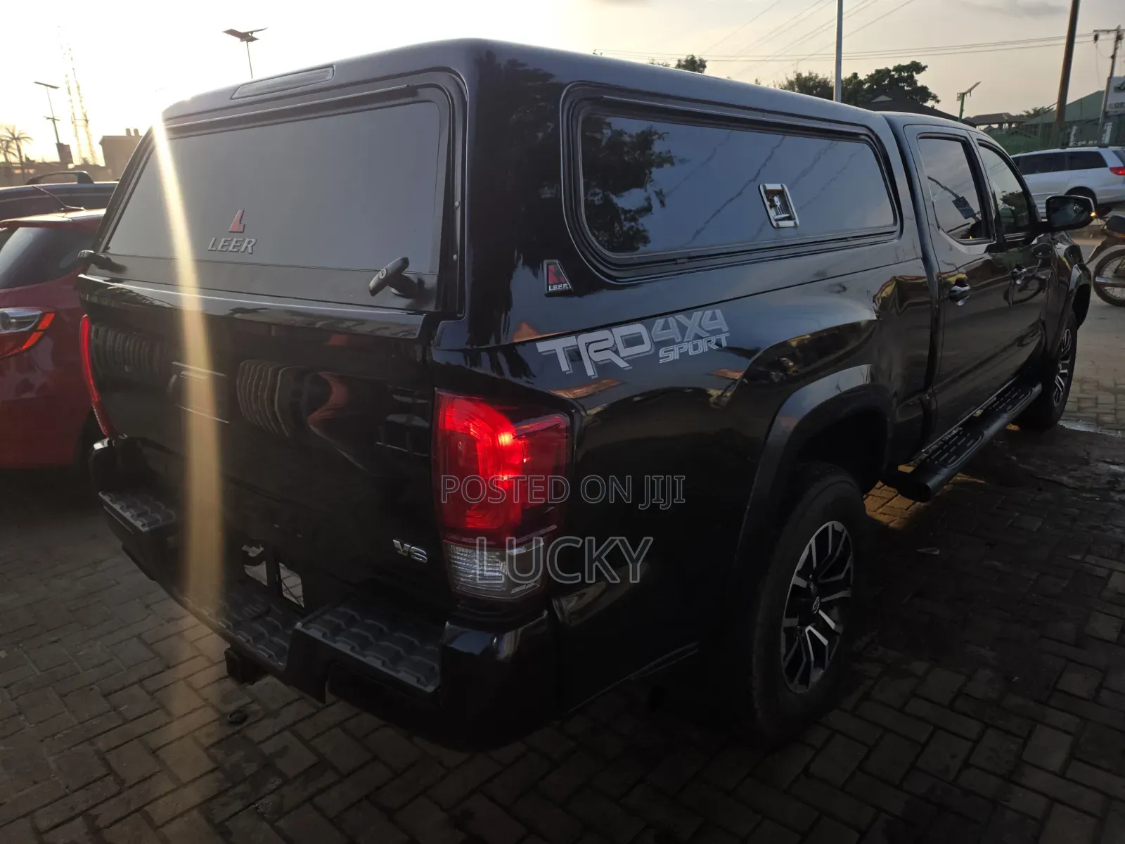 Toyota Tacoma 4dr Double Cab 2016 Black