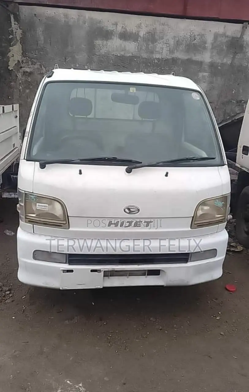 Jet Mover 2012 White
