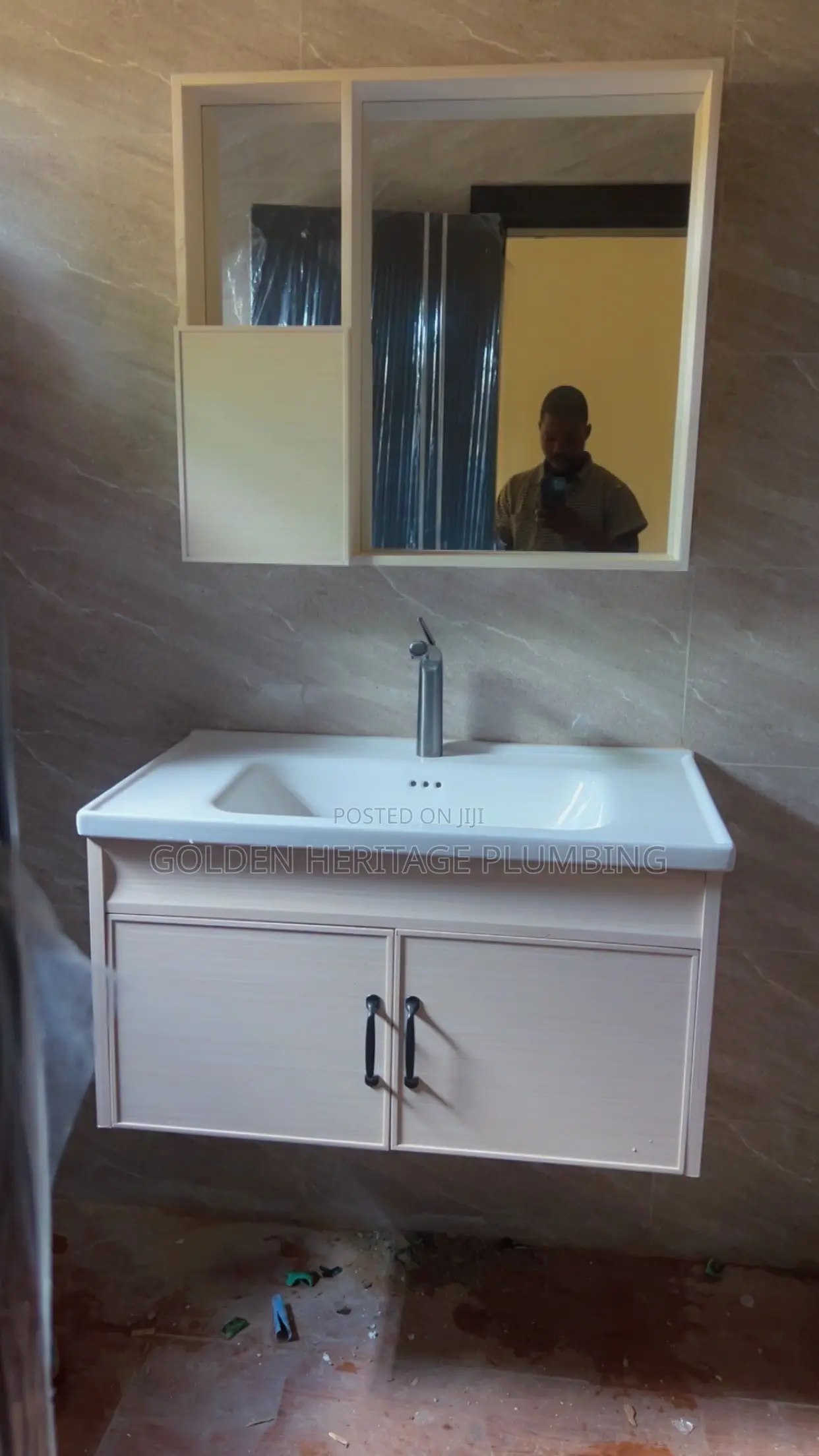 Plumbing Tech