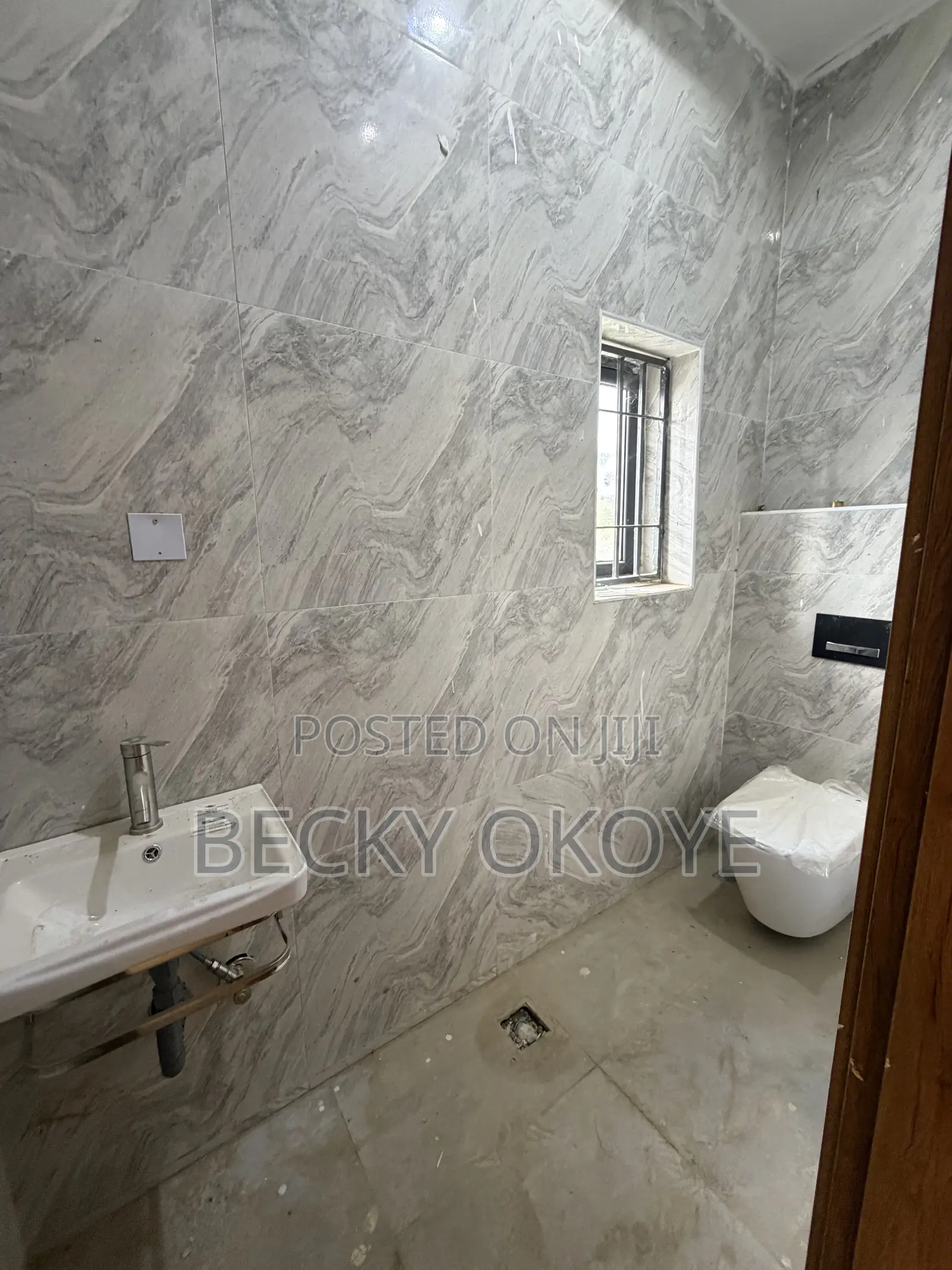 4bdrm Duplex in Guzape for sale