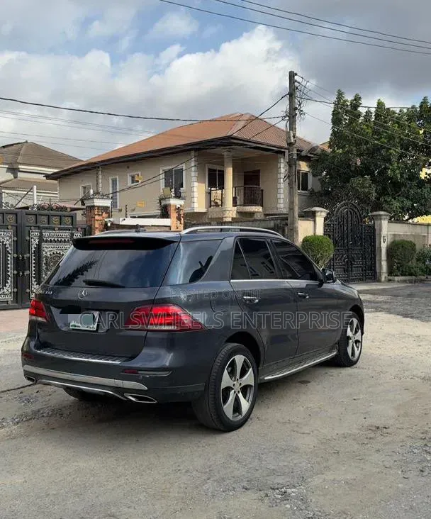 Mercedes-Benz GLE-Class 2016 Black