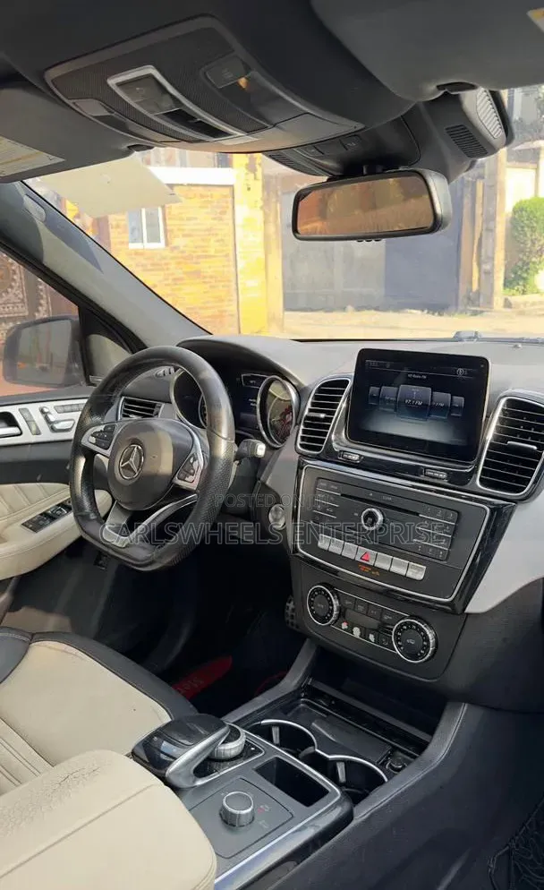 Mercedes-Benz GLE-Class 2016 Black