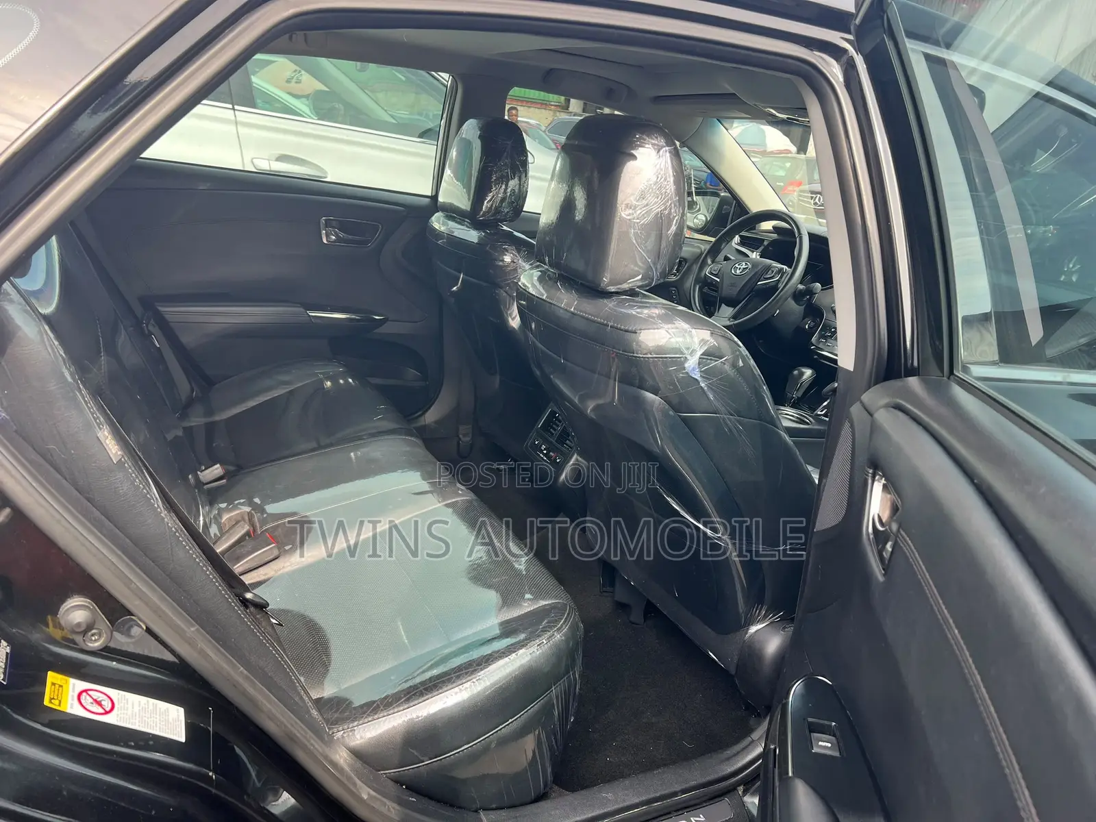 Toyota Avalon Limited 4dr Sedan (3.5L 6cyl 6A) 2015 Black