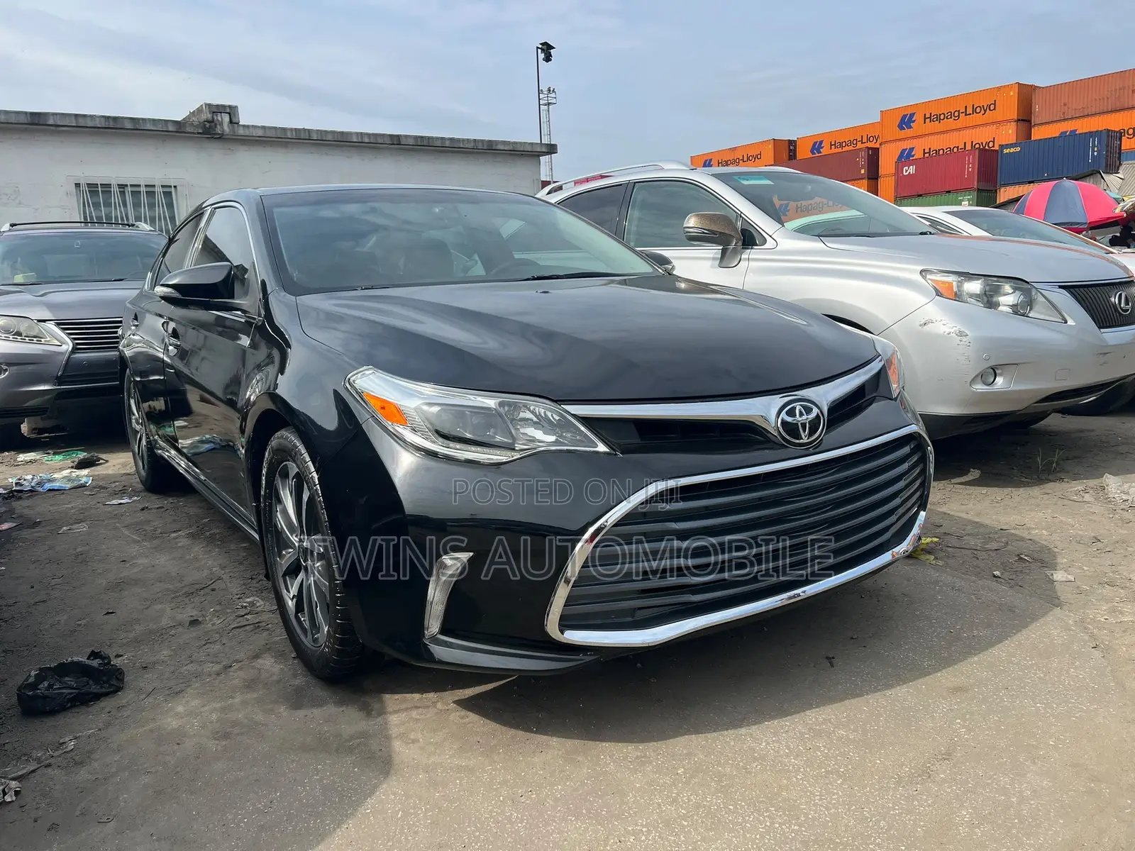 Toyota Avalon Limited 4dr Sedan (3.5L 6cyl 6A) 2015 Black
