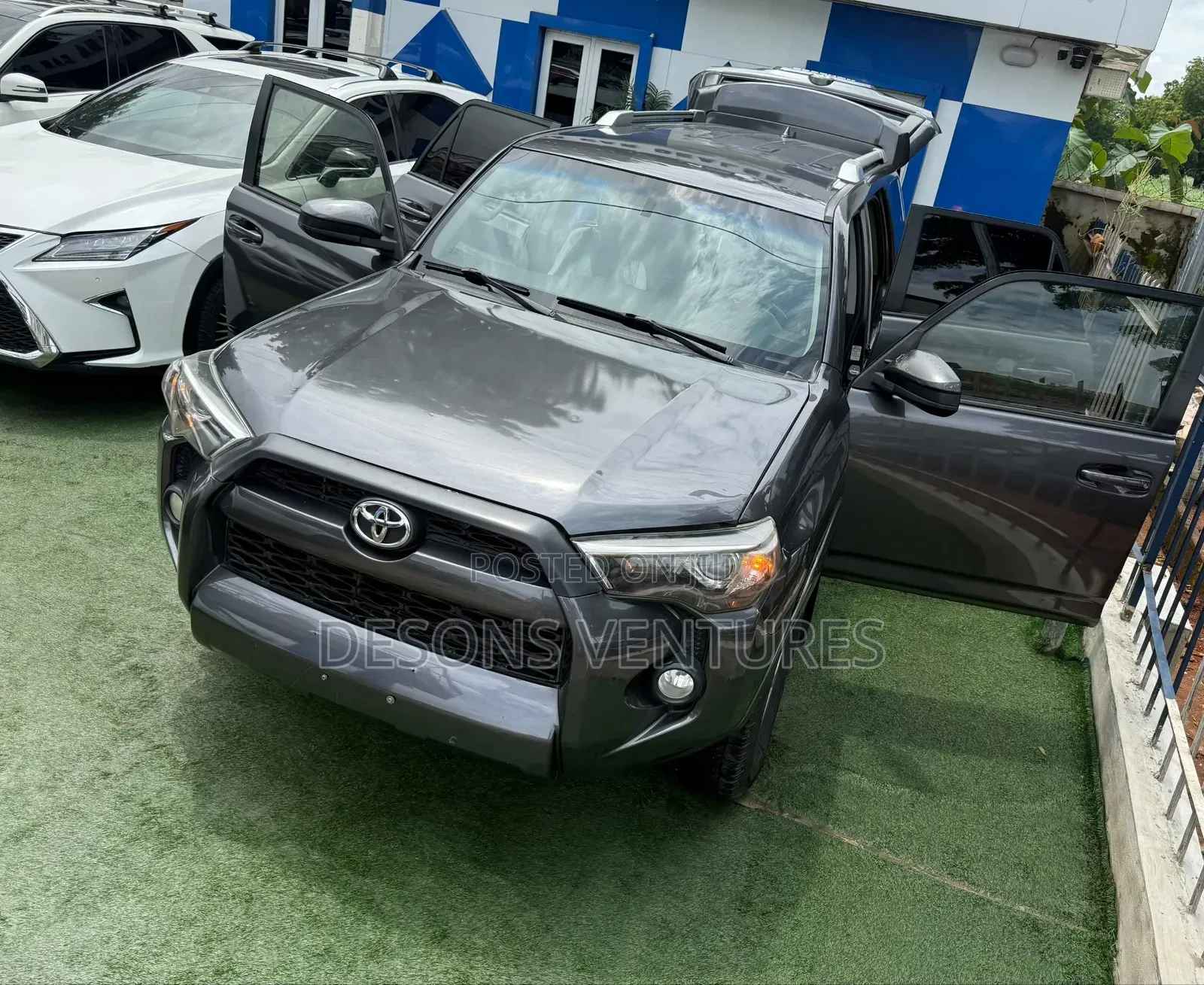 Toyota 4-Runner 2015 Black