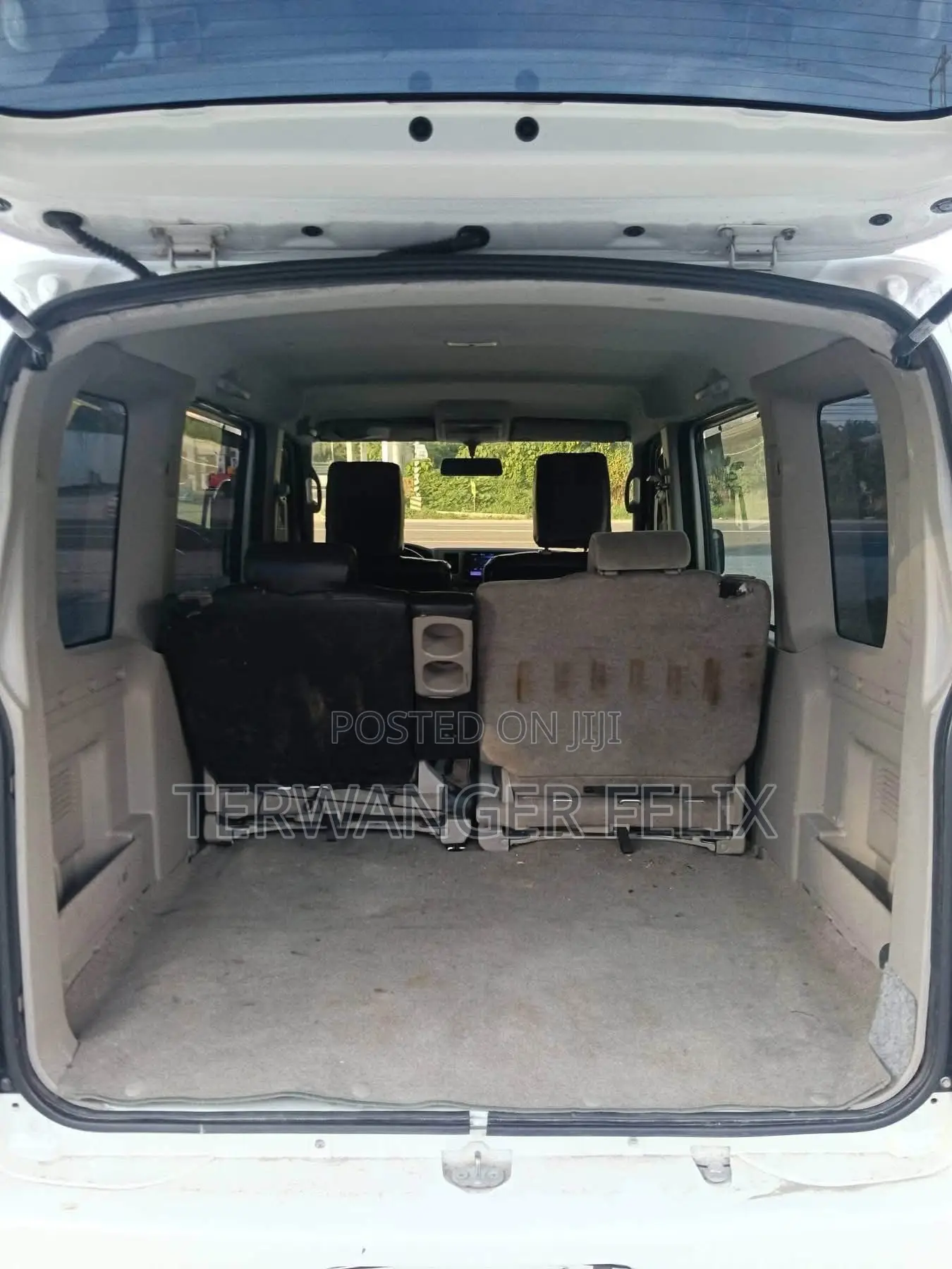 Suzuki Every 2012 White