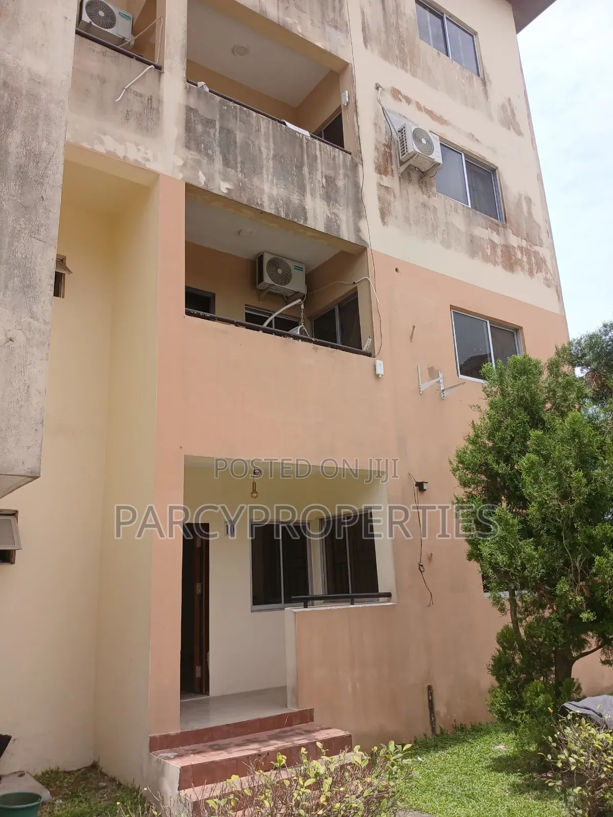 Furnished 3bdrm Apartment in Abijo for rent