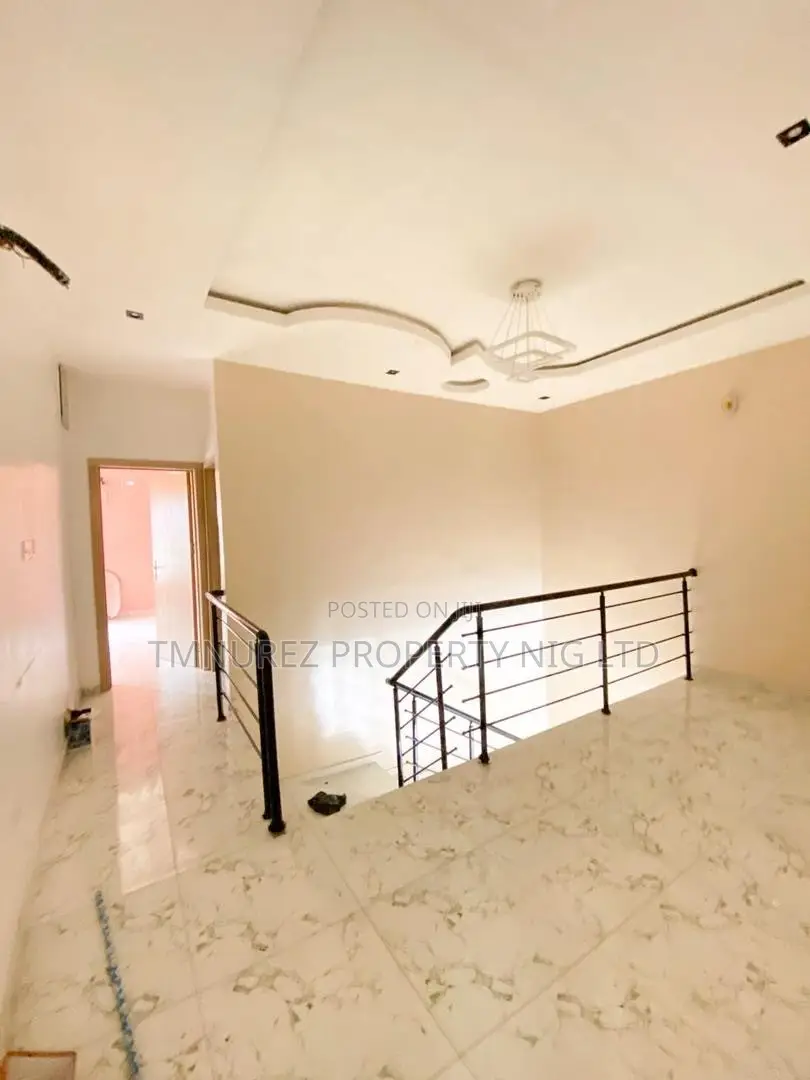 4bdrm Duplex in Sangotedo for rent
