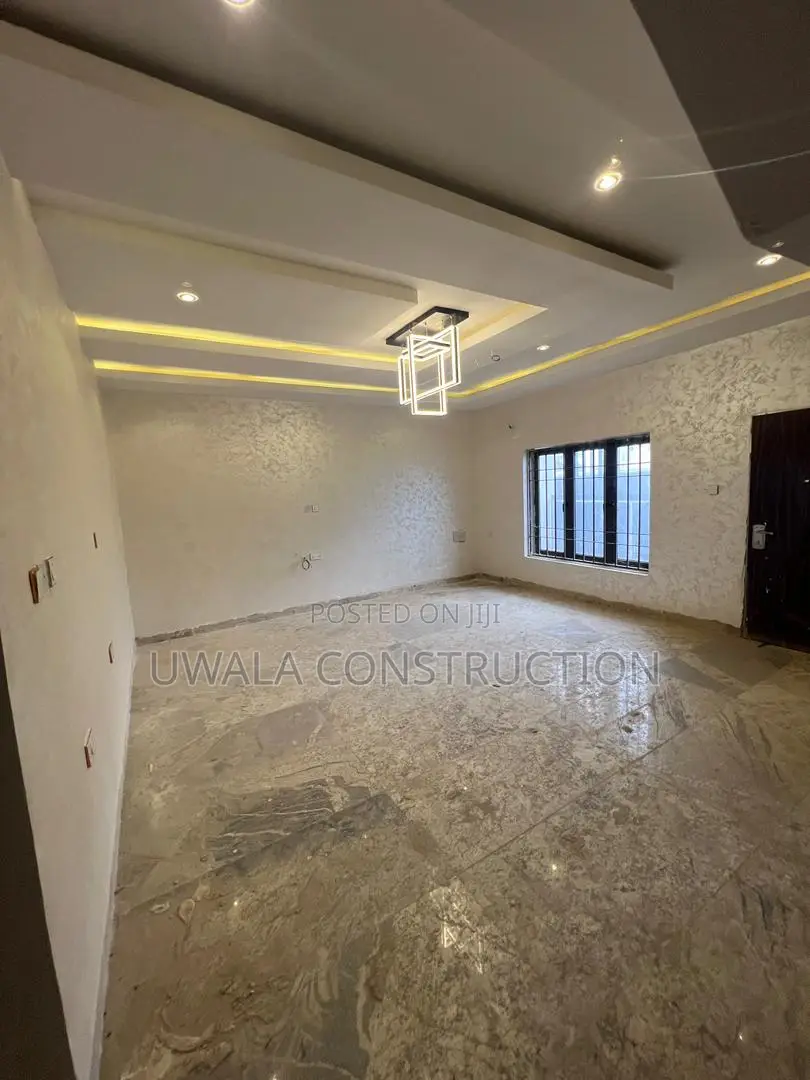 4bdrm Duplex in Guzape District for sale