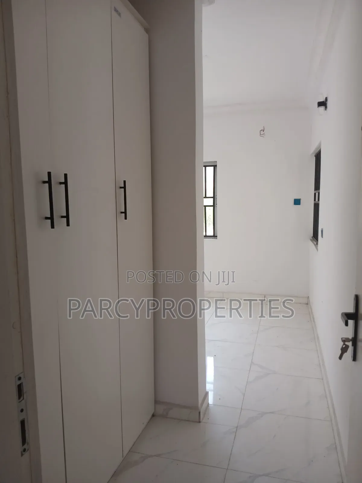 Furnished 4bdrm Townhouse / Terrace in Lekki Phase 2 for rent