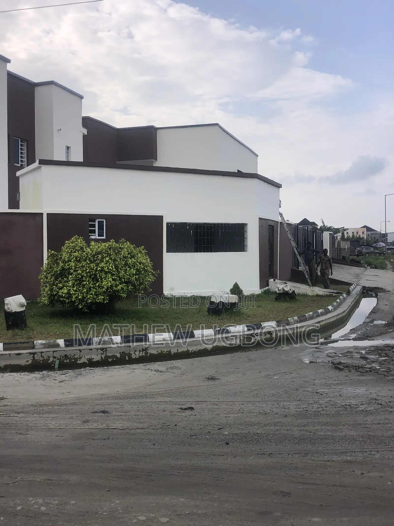 2bdrm Apartment in Oasis, Abijo for sale