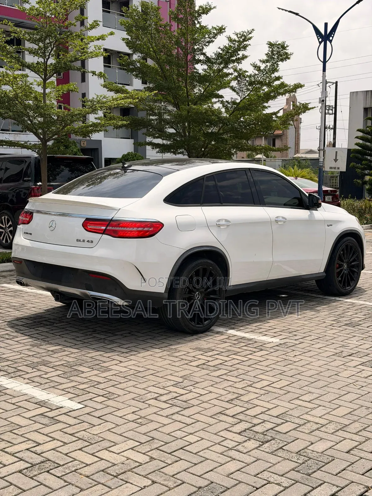 Mercedes-Benz GLE-Class AMG GLE 43 4MATIC 2017 White