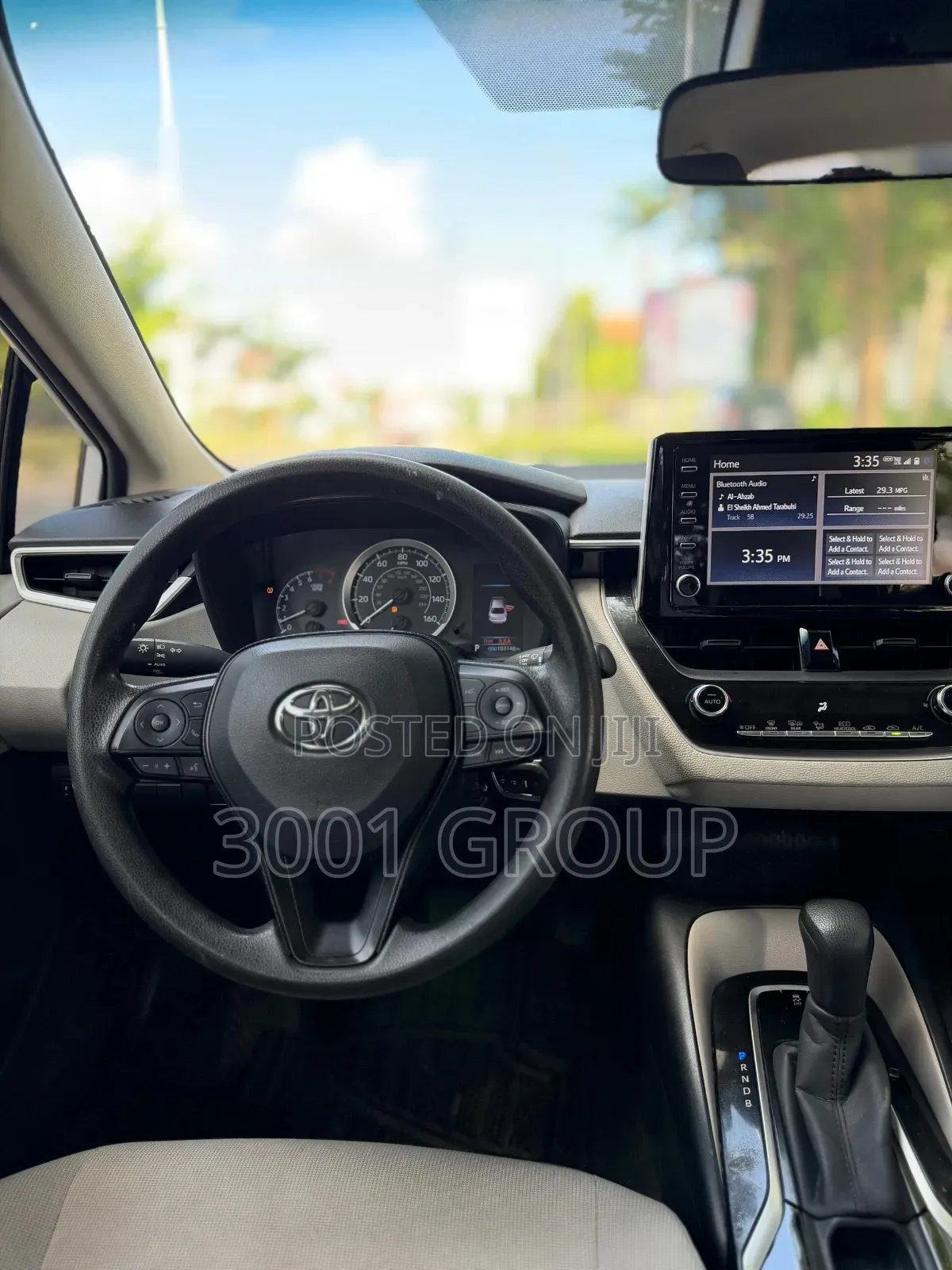 Toyota Corolla 2019 White