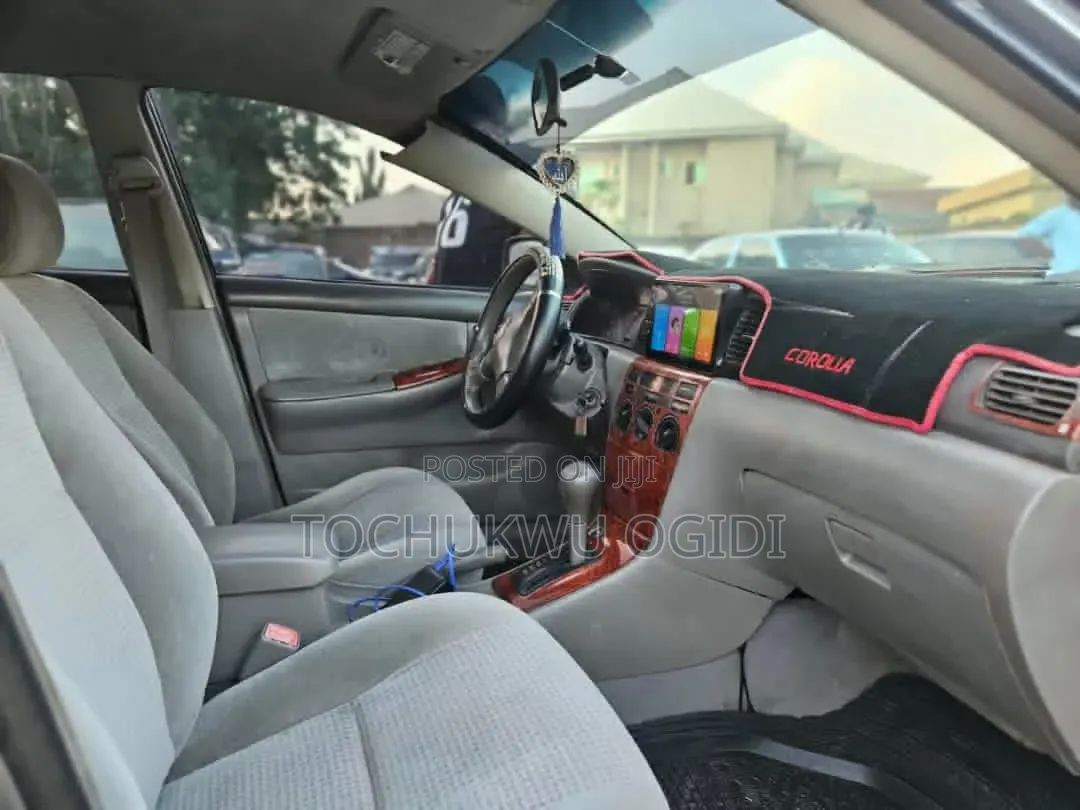 Toyota Corolla 2007 Gray