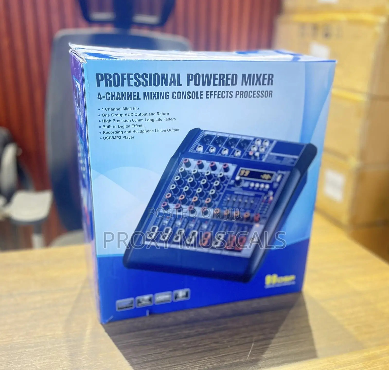 4 Channels Powered Mixer Yamaha