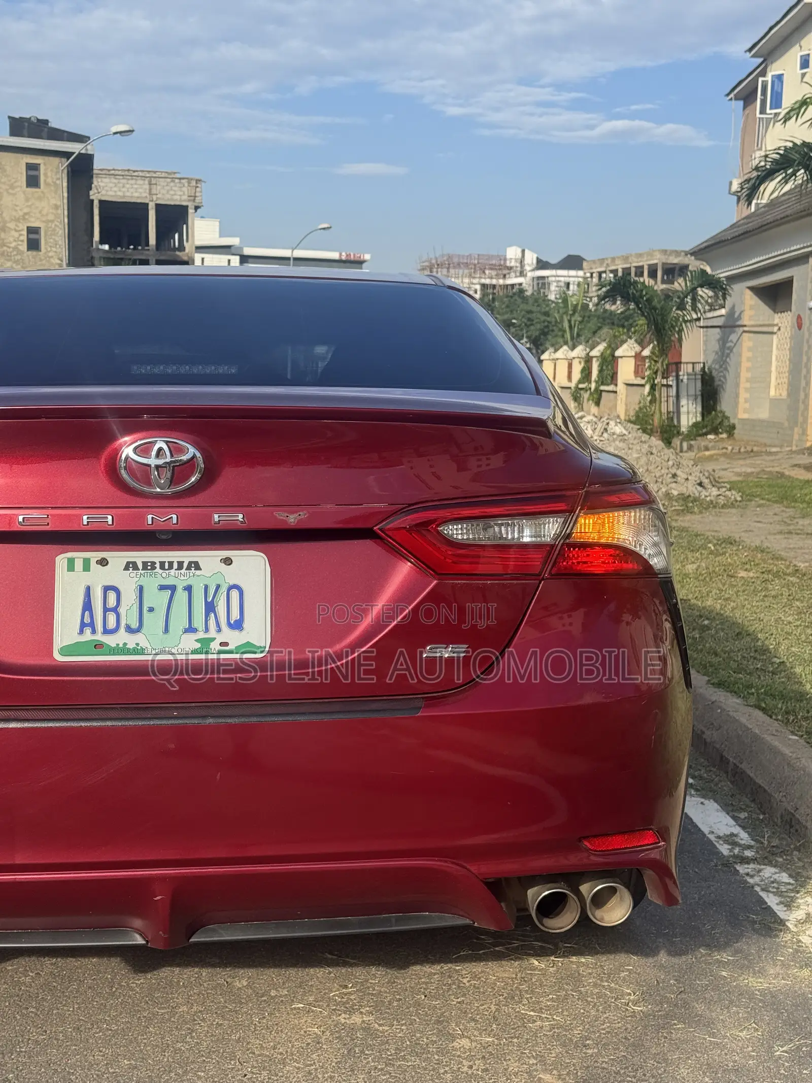 Toyota Camry SE FWD (2.5L 4cyl 8AM) 2018 Burgundy