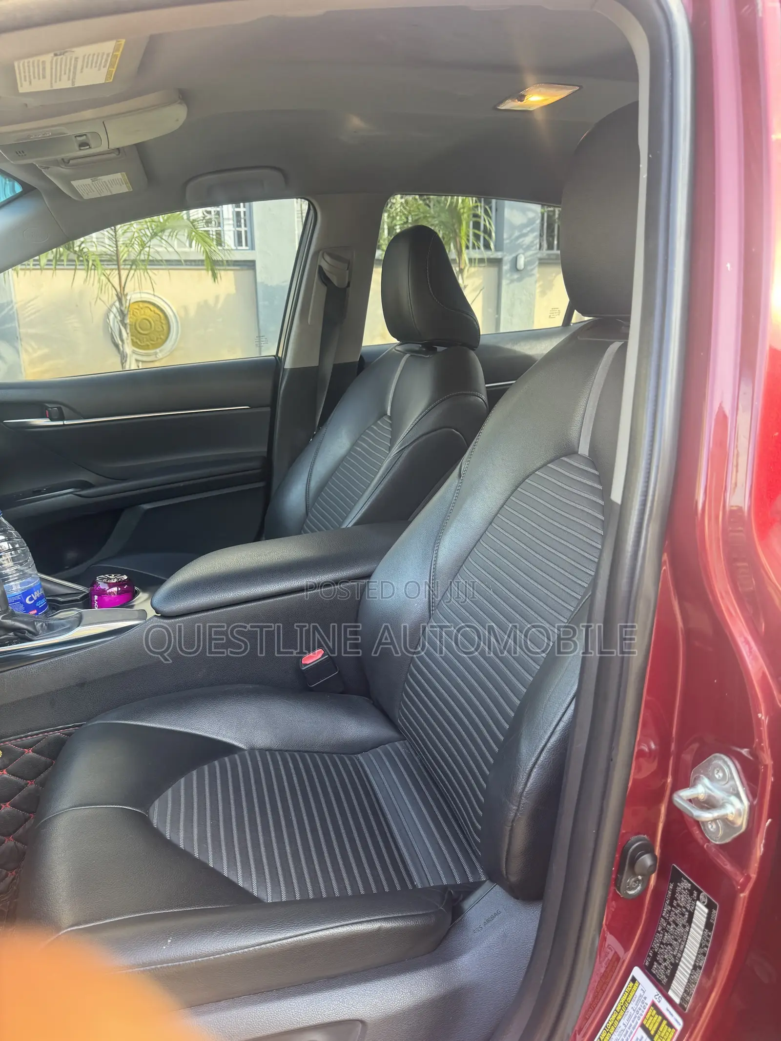Toyota Camry SE FWD (2.5L 4cyl 8AM) 2018 Burgundy