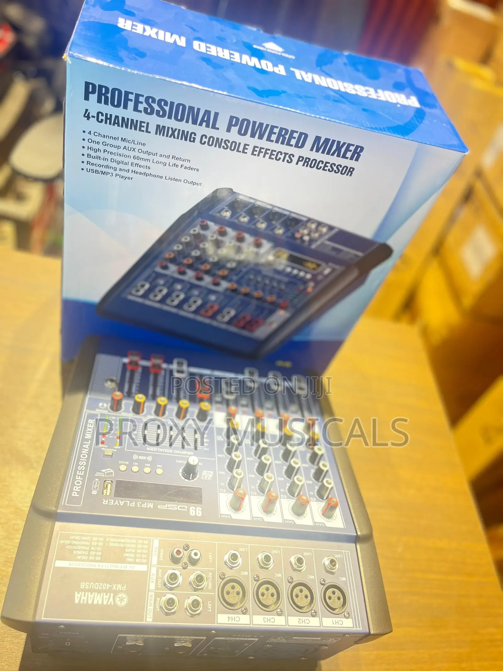 Powered Yamaha 4 Channels Mixer