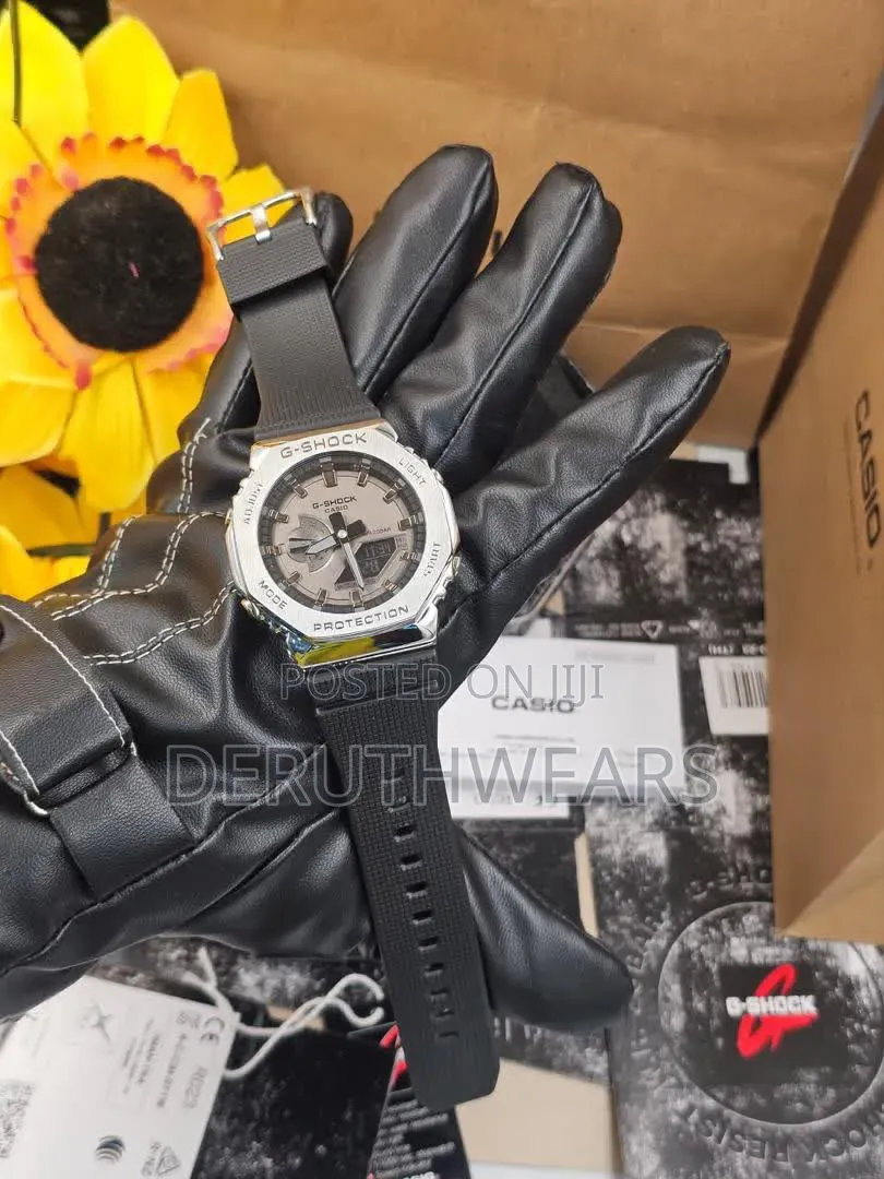 Casio G-Shock GM-2100