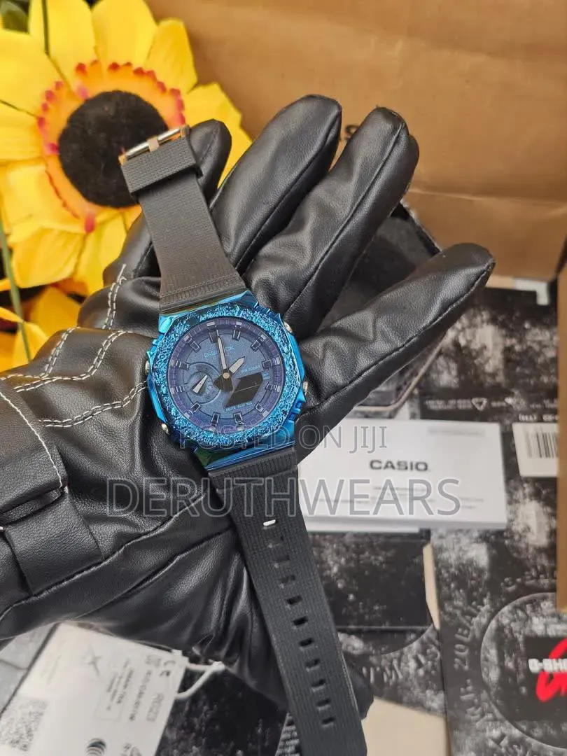 Casio G-Shock GM-2100
