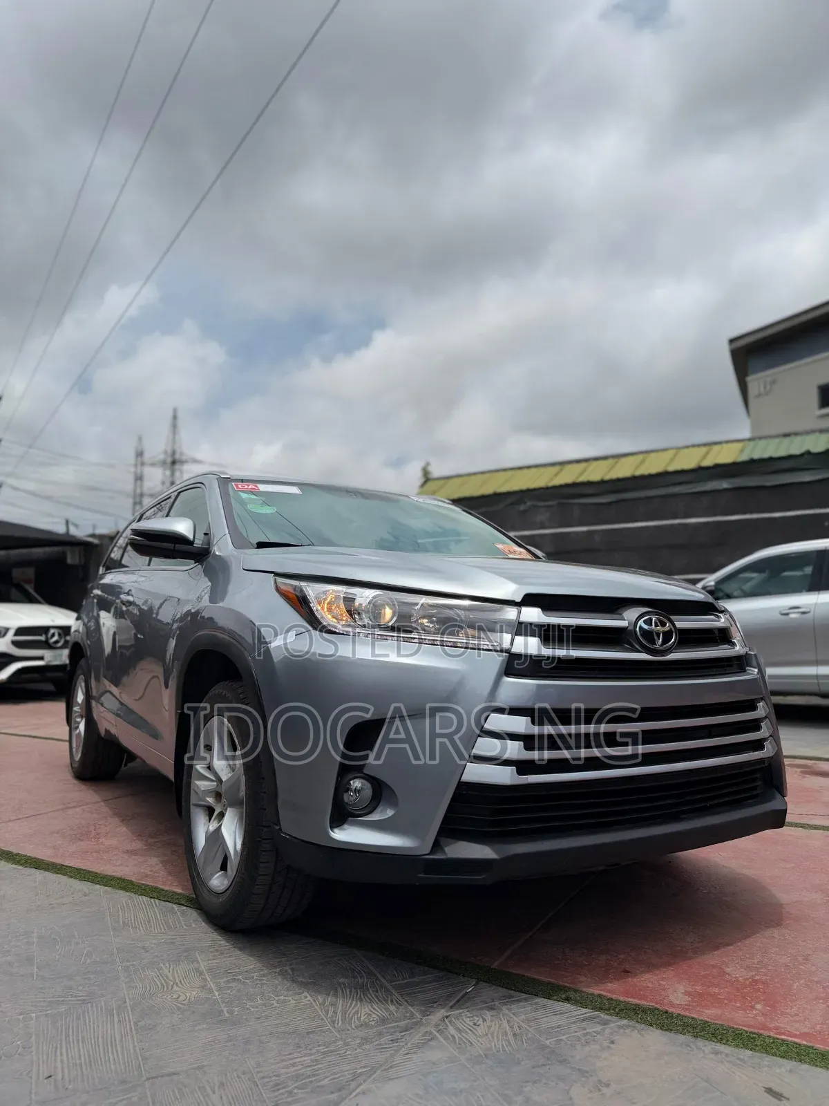 Toyota Highlander Limited 4dr SUV AWD (3.5L 6cyl 6A) 2015 Gray