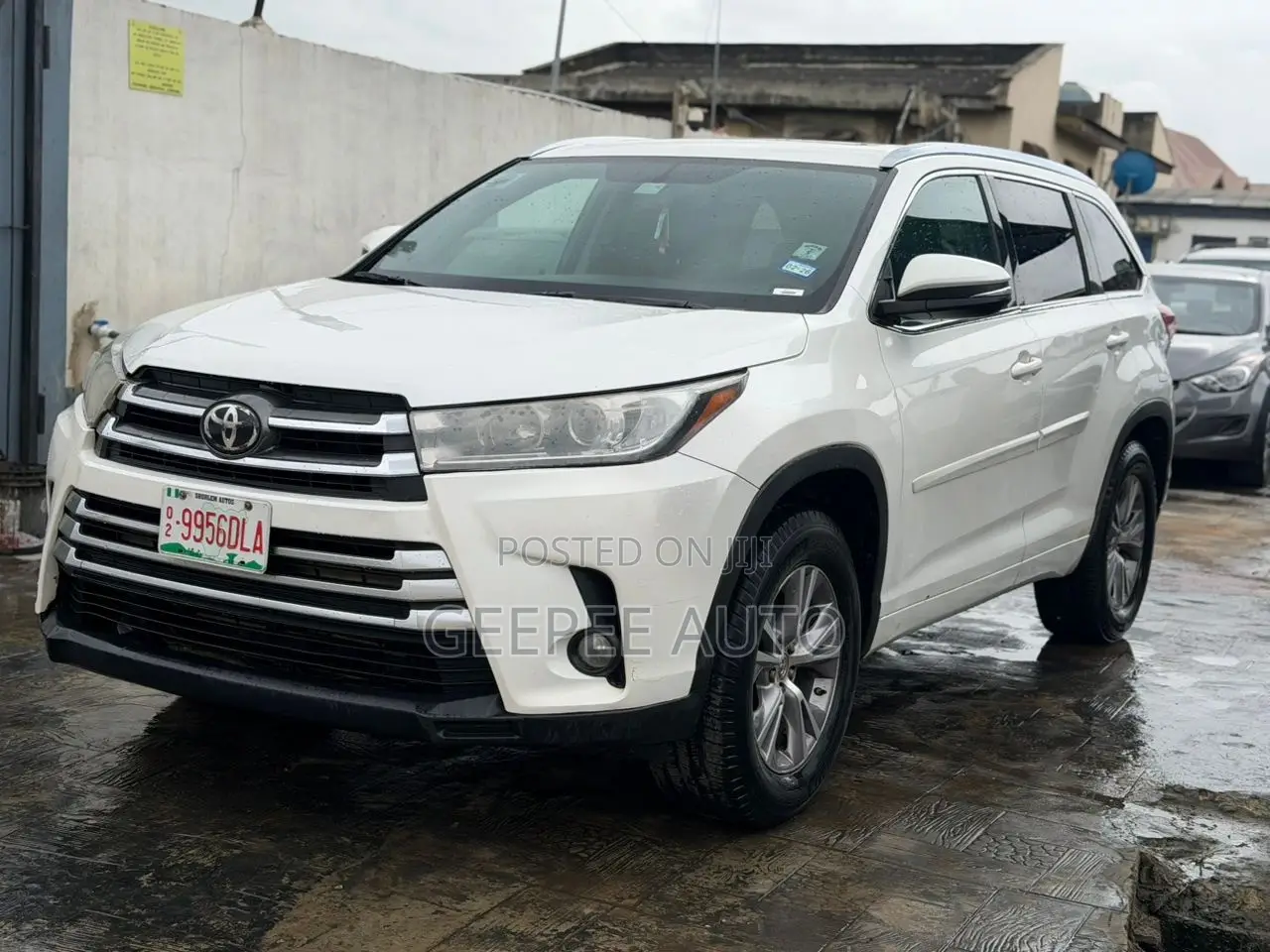 Toyota Highlander XLE 4dr SUV (3.5L 6cyl 6A) 2015 Silver