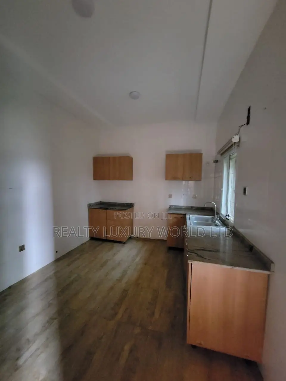 Furnished 3bdrm Block of Flats in Katampe Extension for rent