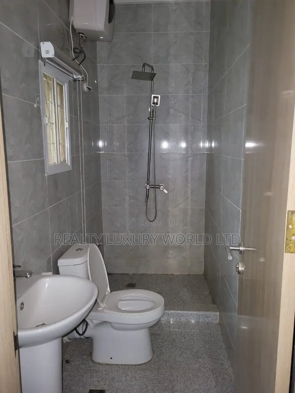 Furnished 3bdrm Block of Flats in Katampe Extension for rent