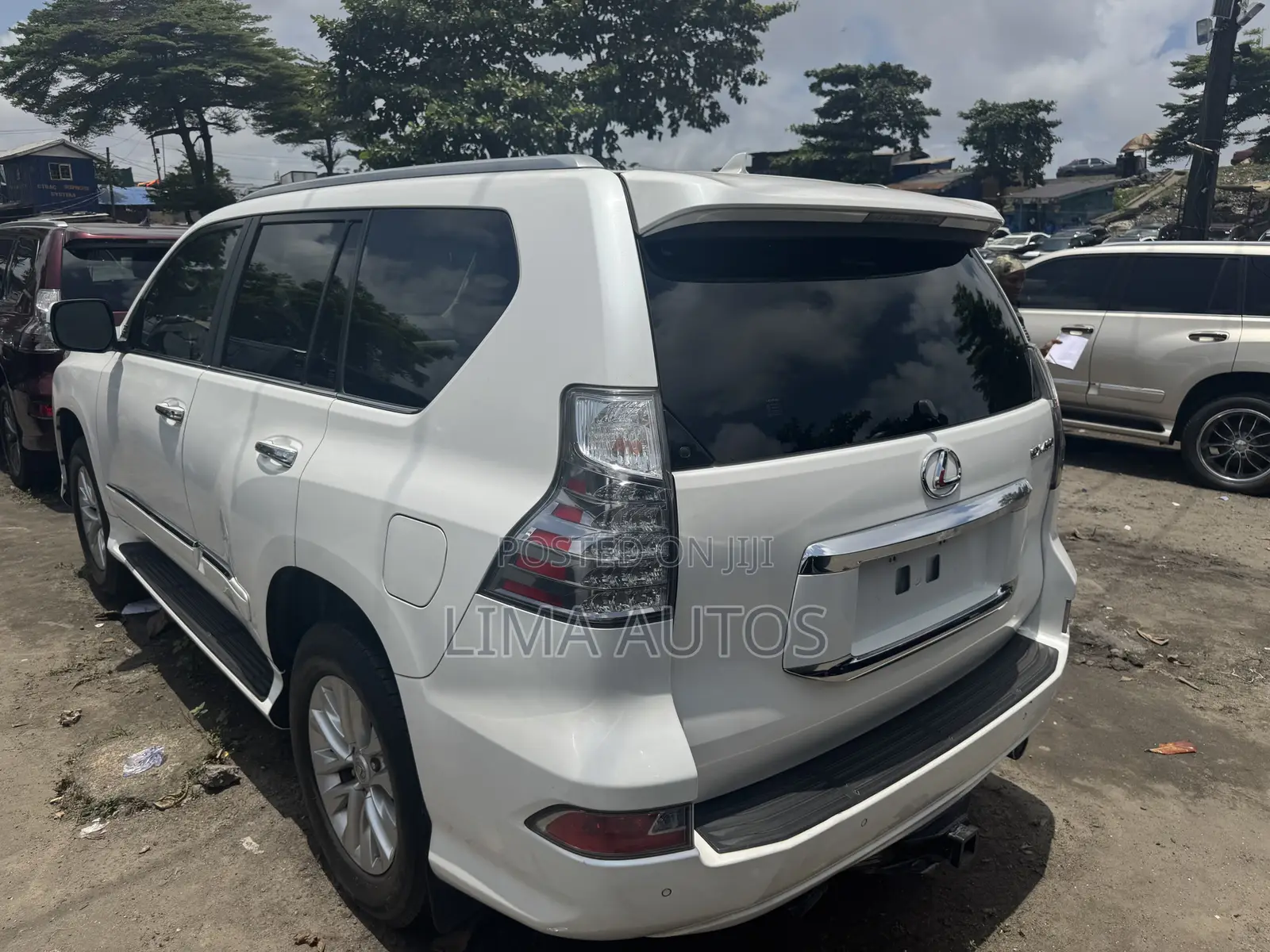 Lexus GX 460 Luxury 2016 White