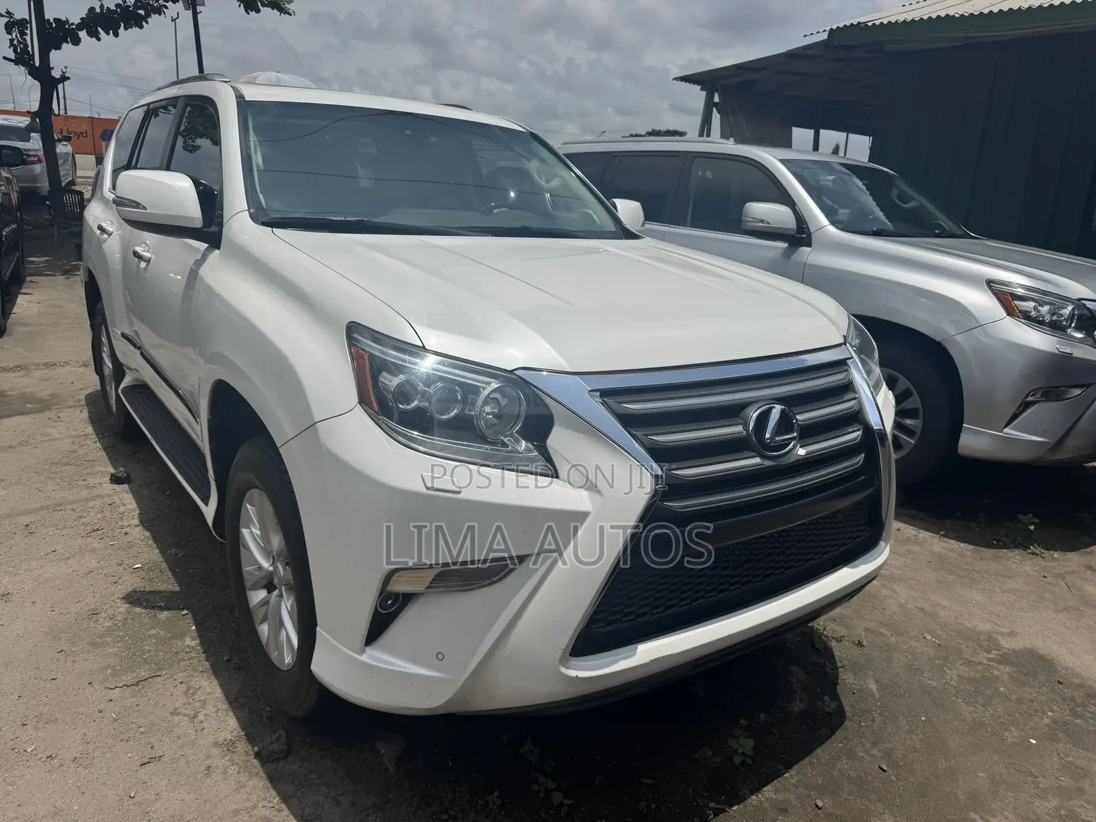 Lexus GX 460 Luxury 2016 White