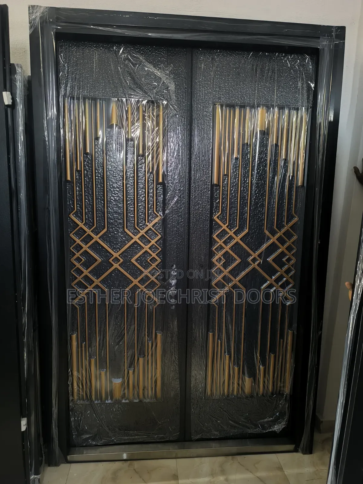 5ft by 7ft Cooper Cast Door