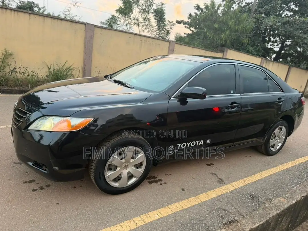 Toyota Camry LE 4dr Sedan (2.4L 4cyl 5A) 2008 Black