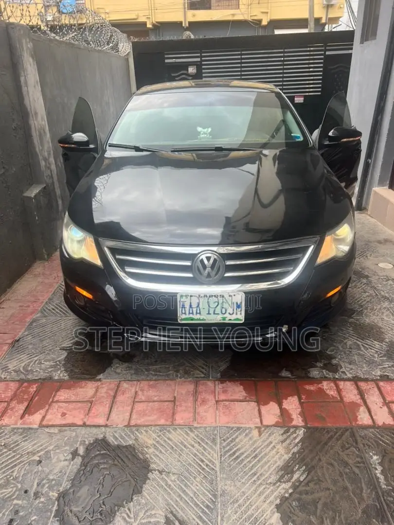Volkswagen Passat 2.0 Sedan 2010 Black