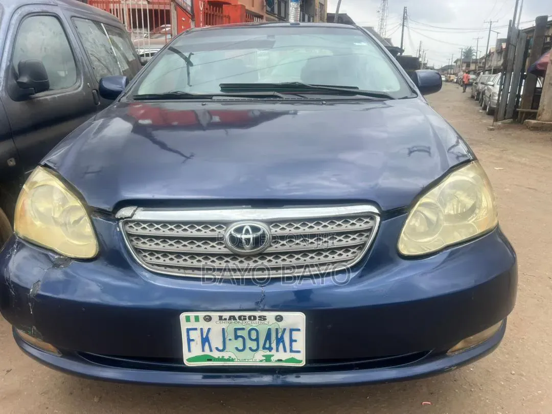 Toyota Corolla 2004 Blue