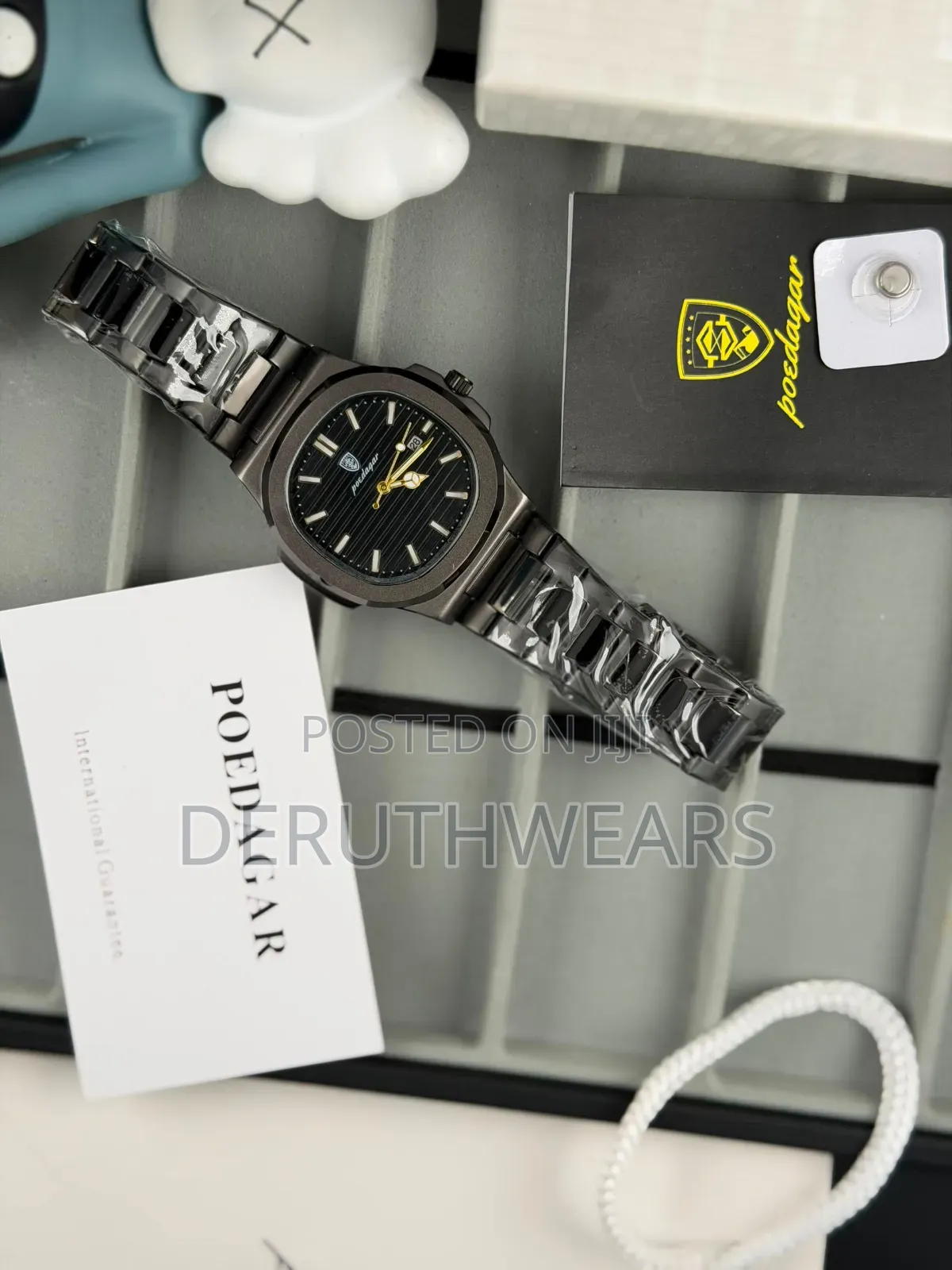 Poedagar Chain Watch