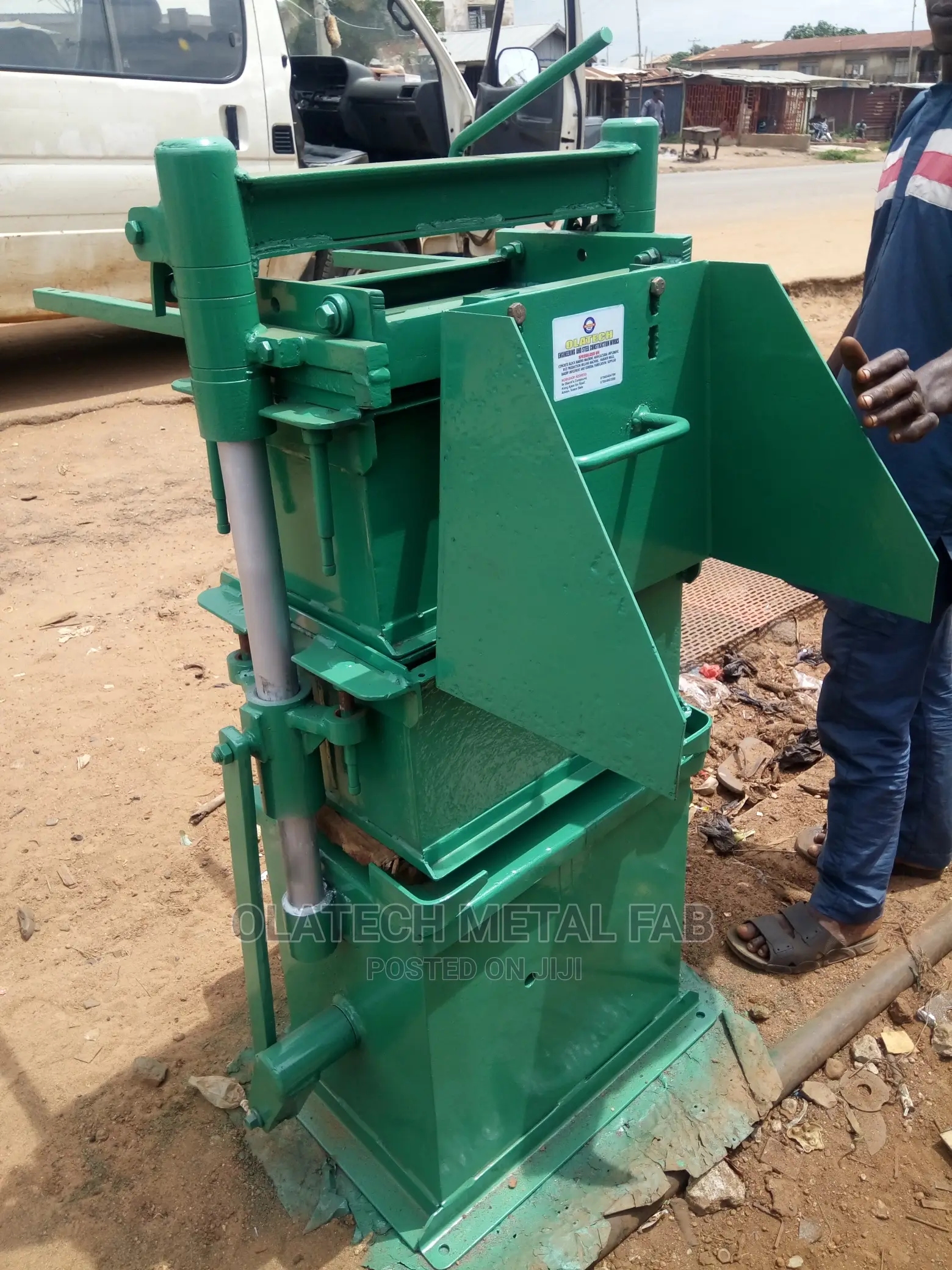 Electric Concrete Block Molding/Making Machine