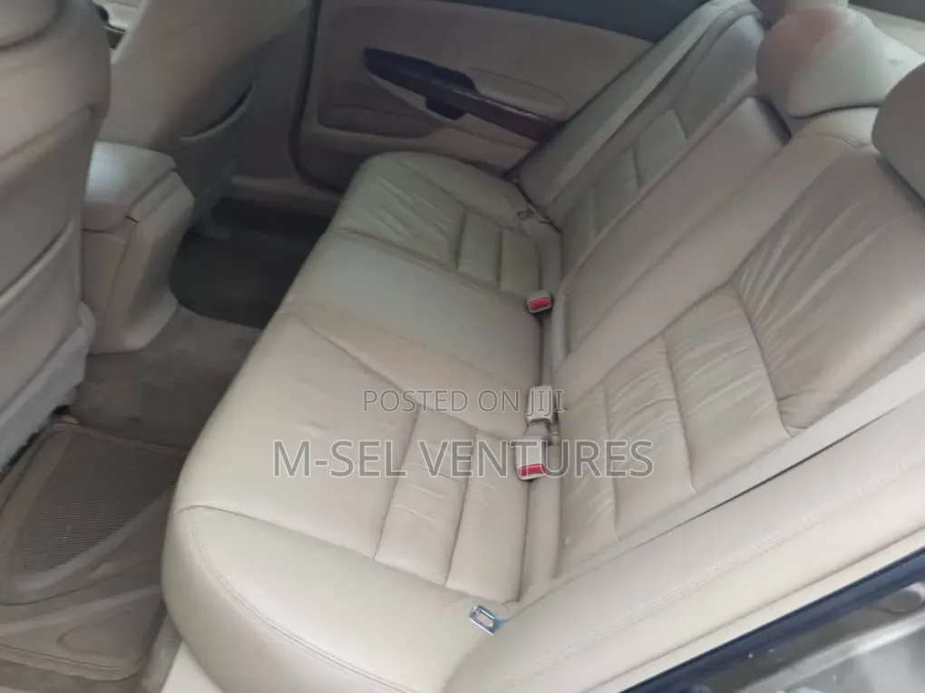 Honda Accord 2008 Gold